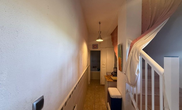 Herverkoop - Terraced house -
Almoradi - El saladar