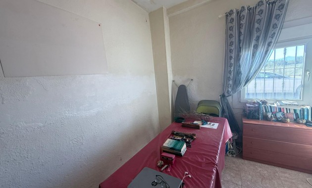 Herverkoop - Terraced house -
Almoradi - El saladar