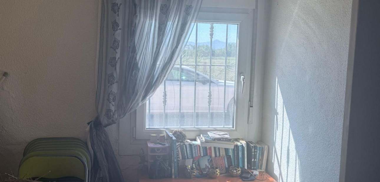 Herverkoop - Terraced house -
Almoradi - El saladar