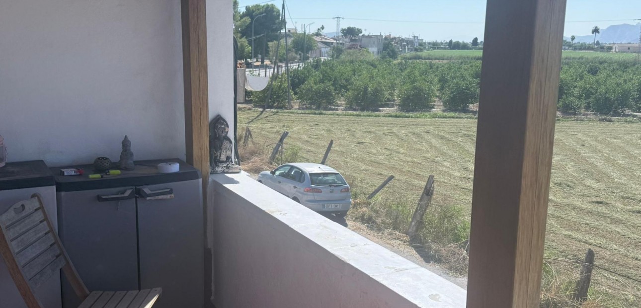 Herverkoop - Terraced house -
Almoradi - El saladar