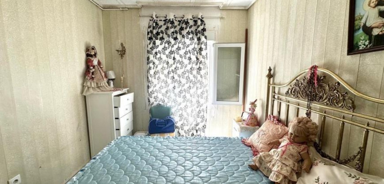 Herverkoop - House -
Torrevieja - torrevieja