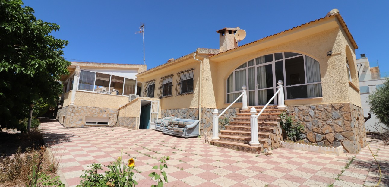 Herverkoop - Detached Villa -
Ciudad Quesada - Ciudad Quesada - Town