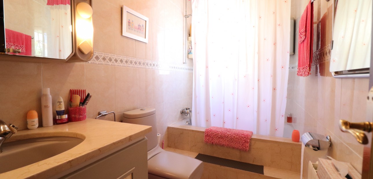 Herverkoop - Detached Villa -
Ciudad Quesada - Ciudad Quesada - Town