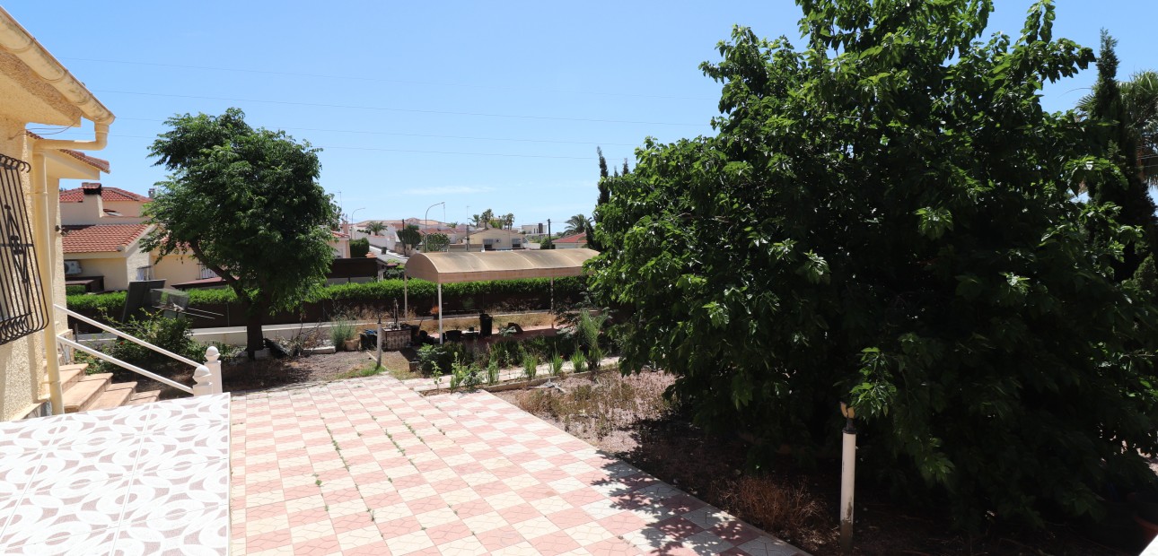 Herverkoop - Detached Villa -
Ciudad Quesada - Ciudad Quesada - Town