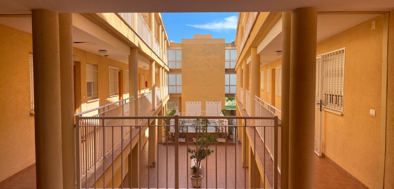 Herverkoop - Appartement / flat -
Rafal - Rafal - Town