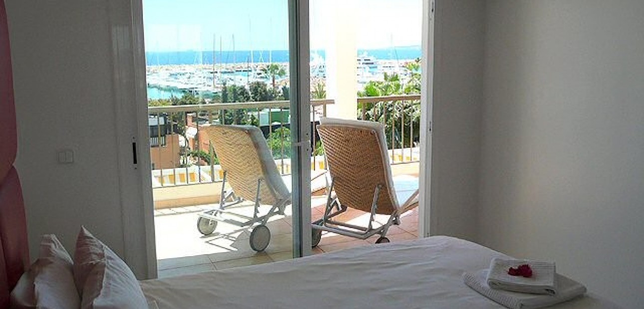 Venta - Apartamento / piso -
Portals Nous - Calvià