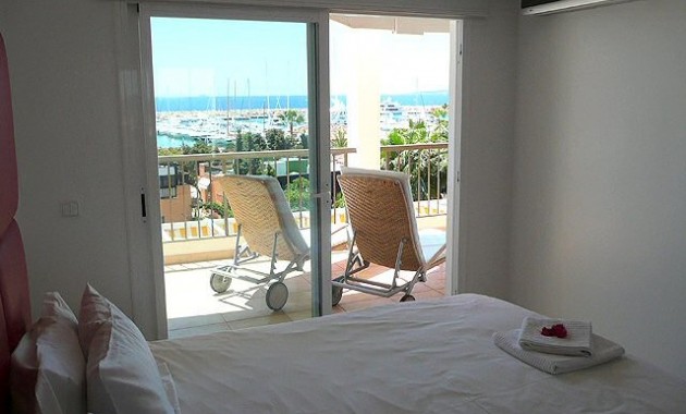 Venta - Apartamento / piso -
Portals Nous - Calvià