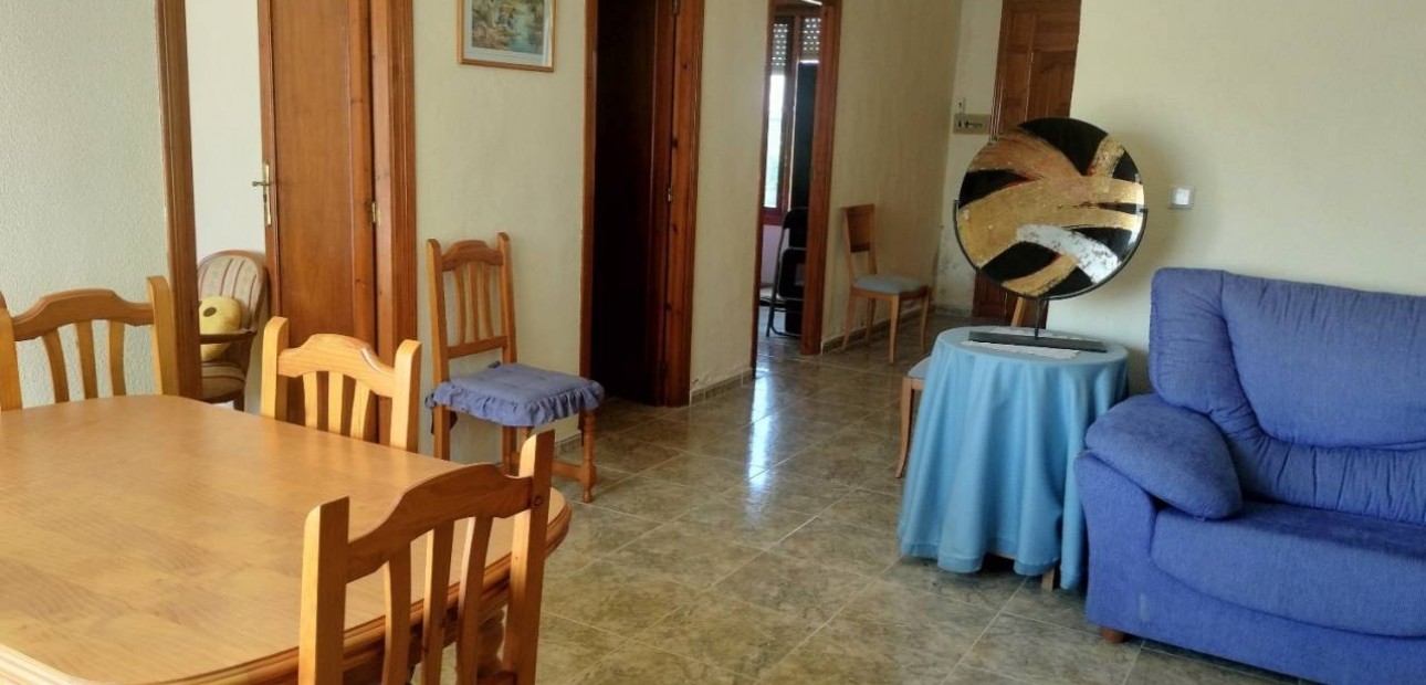 Herverkoop - Finca / Country Property -
Rojales - Cuidad Quesada