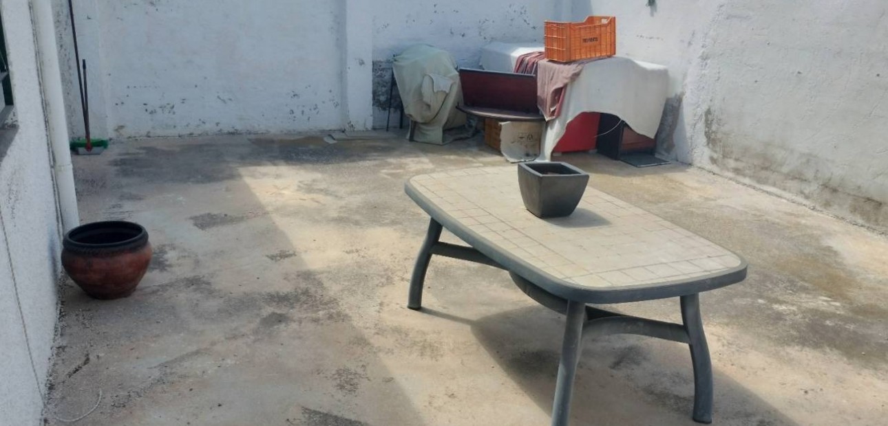 Herverkoop - Finca / Country Property -
Rojales - Cuidad Quesada