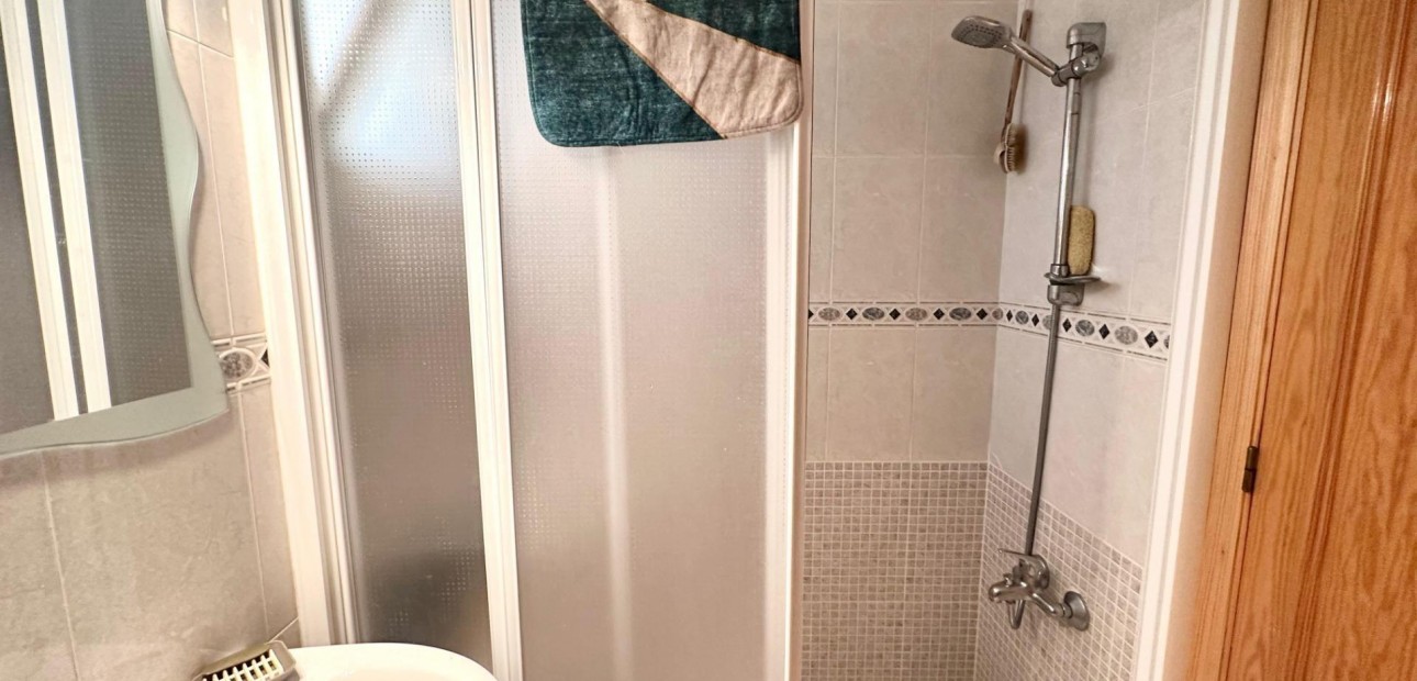 Herverkoop - Appartement / flat -
Torrevieja - torrevieja