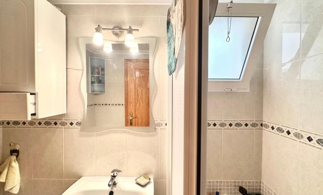 Herverkoop - Appartement / flat -
Torrevieja - torrevieja