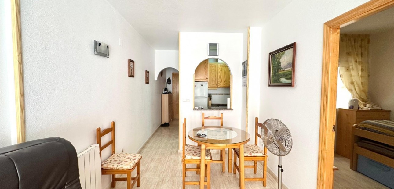 Herverkoop - Appartement / flat -
Torrevieja - torrevieja