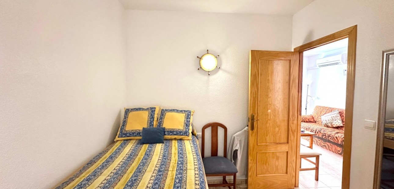 Herverkoop - Appartement / flat -
Torrevieja - torrevieja