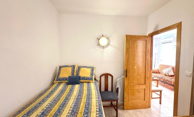 Herverkoop - Appartement / flat -
Torrevieja - torrevieja