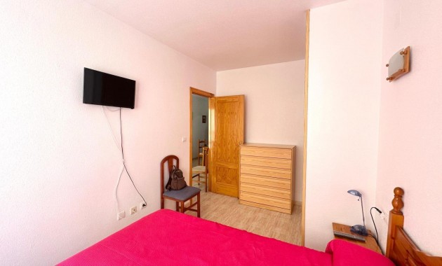 Herverkoop - Appartement / flat -
Torrevieja - torrevieja