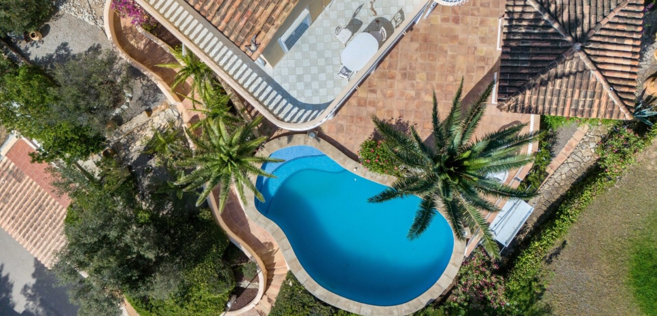 Venta - Vila -
Port d'Andratx - Andratx