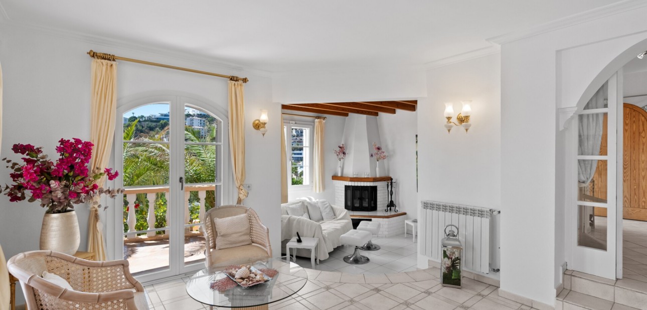 Venta - Vila -
Port d'Andratx - Andratx