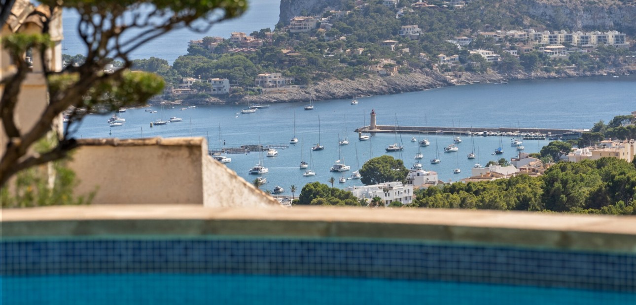 Venta - Vila -
Port d'Andratx - Andratx