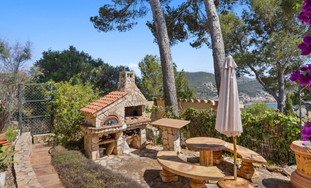 Venta - Vila -
Port d'Andratx - Andratx