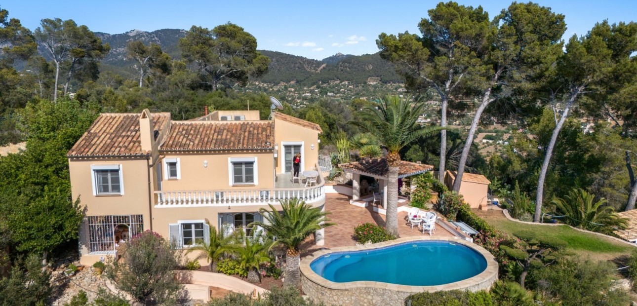 Venta - Vila -
Port d'Andratx - Andratx