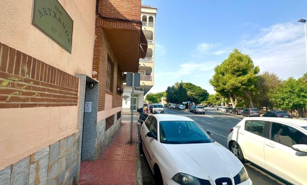 Venta - Apartamento / piso -
Torrevieja - Acequion