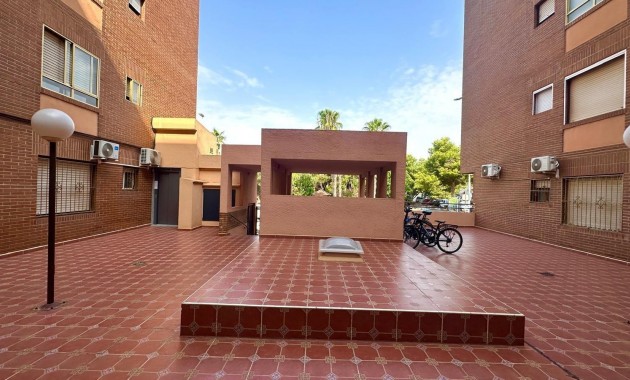Venta - Apartamento / piso -
Torrevieja - Acequion