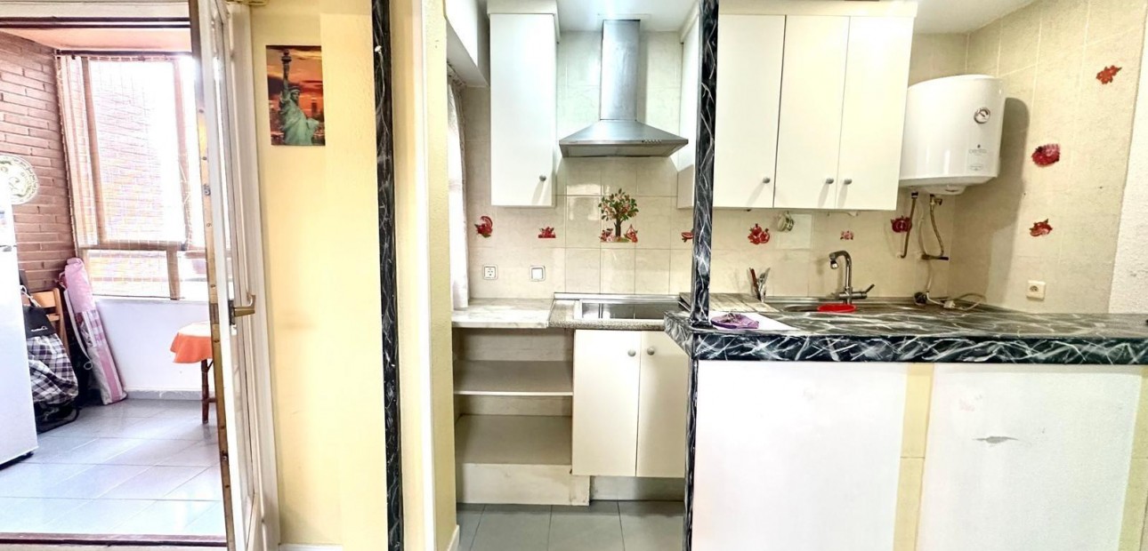 Venta - Apartamento / piso -
Torrevieja - Acequion