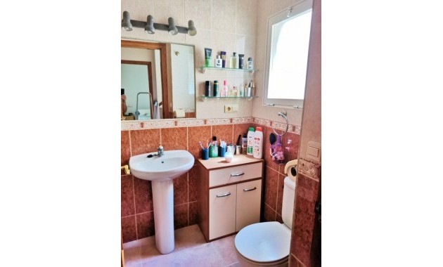 Herverkoop - duplex -
Torrevieja - El limonar