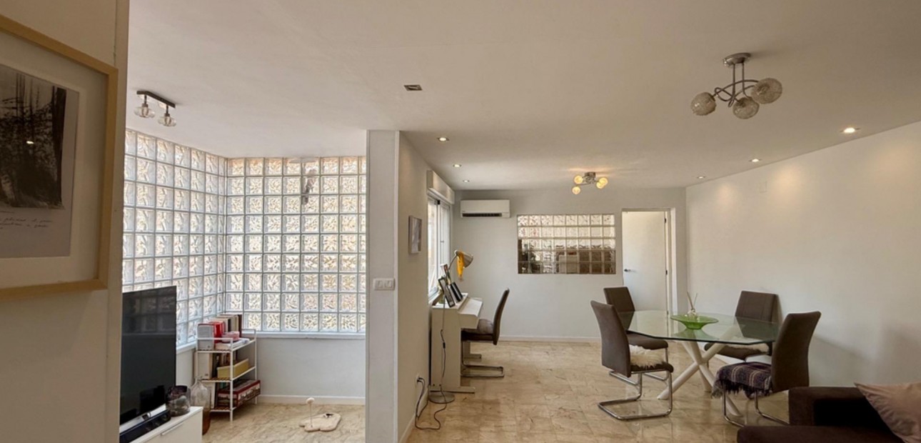 Sale - Villa -
Torrevieja - Playa del cura