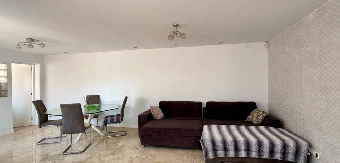 Sale - Villa -
Torrevieja - Playa del cura