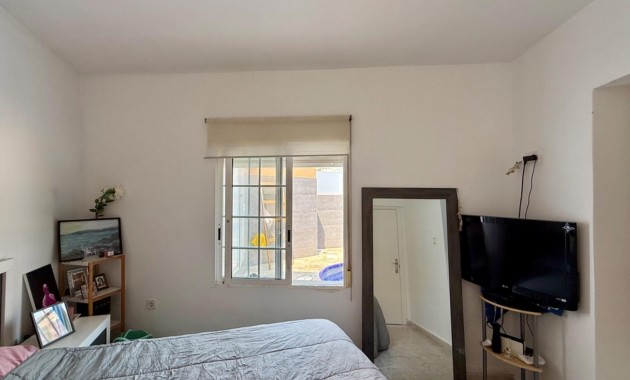 Sale - Villa -
Torrevieja - Playa del cura