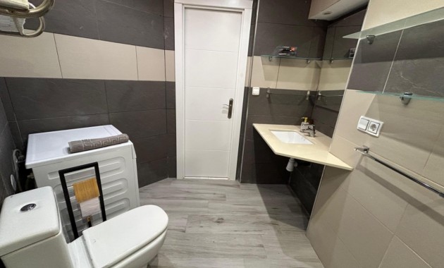 Sale - Villa -
Torrevieja - Playa del cura