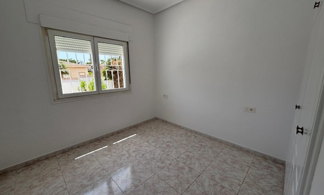 Herverkoop - Villa -
Ciudad quesada - Costa blanca sur