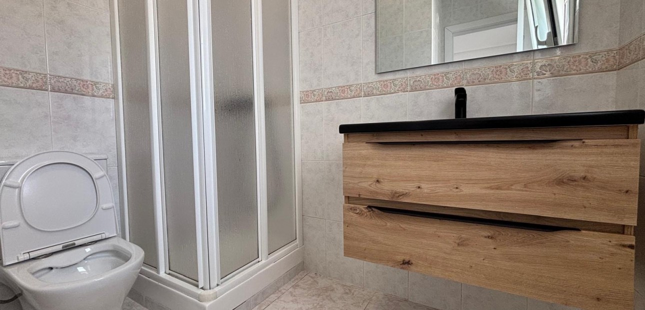 Herverkoop - Villa -
Ciudad quesada - Costa blanca sur