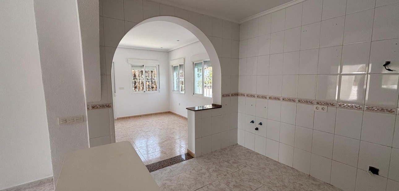 Herverkoop - Villa -
Ciudad quesada - Costa blanca sur