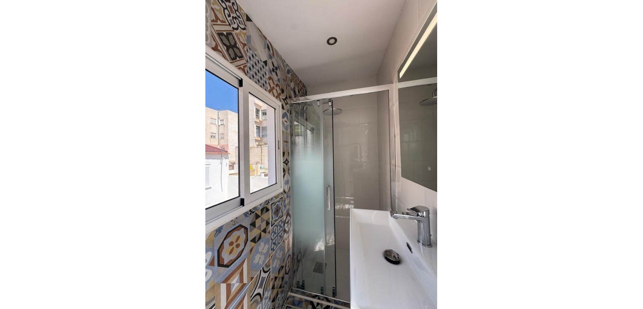 Sale - Apartment / flat -
Orihuela Costa - Playa Flamenca