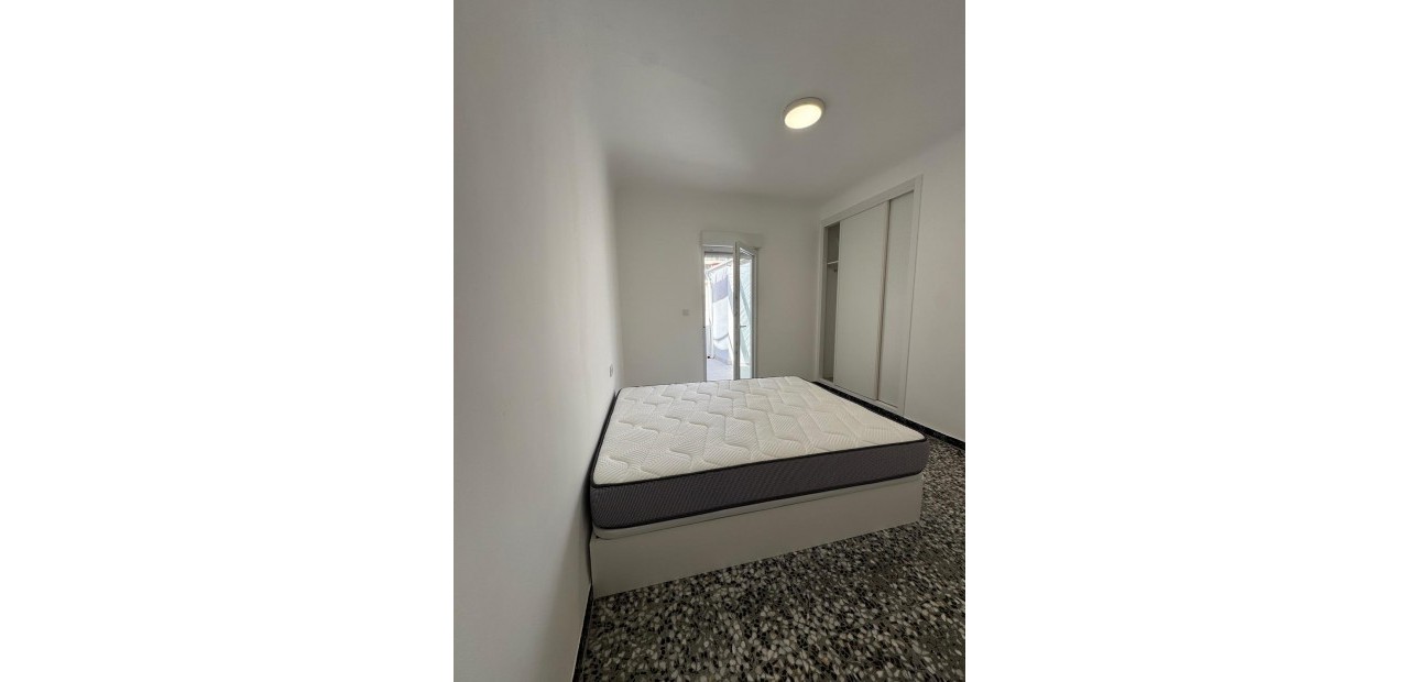 Sale - Apartment / flat -
Orihuela Costa - Playa Flamenca