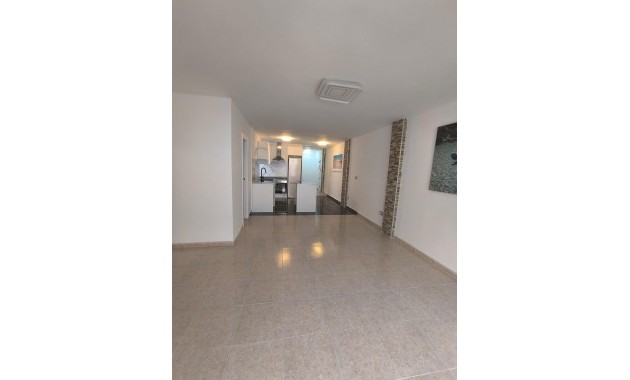 Sale - Apartment / flat -
Torrevieja - Playa del cura