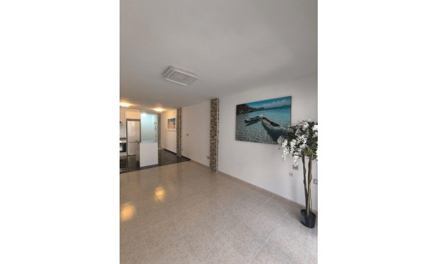Sale - Apartment / flat -
Torrevieja - Playa del cura