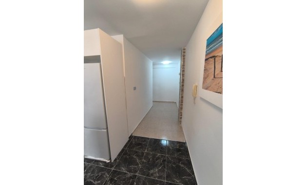 Sale - Apartment / flat -
Torrevieja - Playa del cura