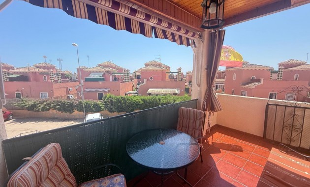 Herverkoop - Bungalow -
Orihuela Costa - Playa Flamenca