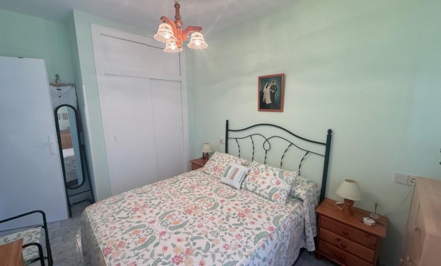 Herverkoop - Bungalow -
Orihuela Costa - Playa Flamenca