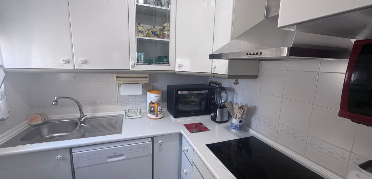 Herverkoop - Bungalow -
Orihuela Costa - Playa Flamenca