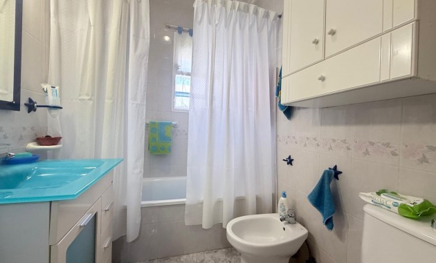 Herverkoop - Bungalow -
Orihuela Costa - Playa Flamenca