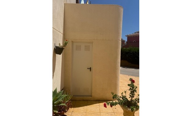 Herverkoop - Bungalow -
Orihuela Costa - Playa Flamenca