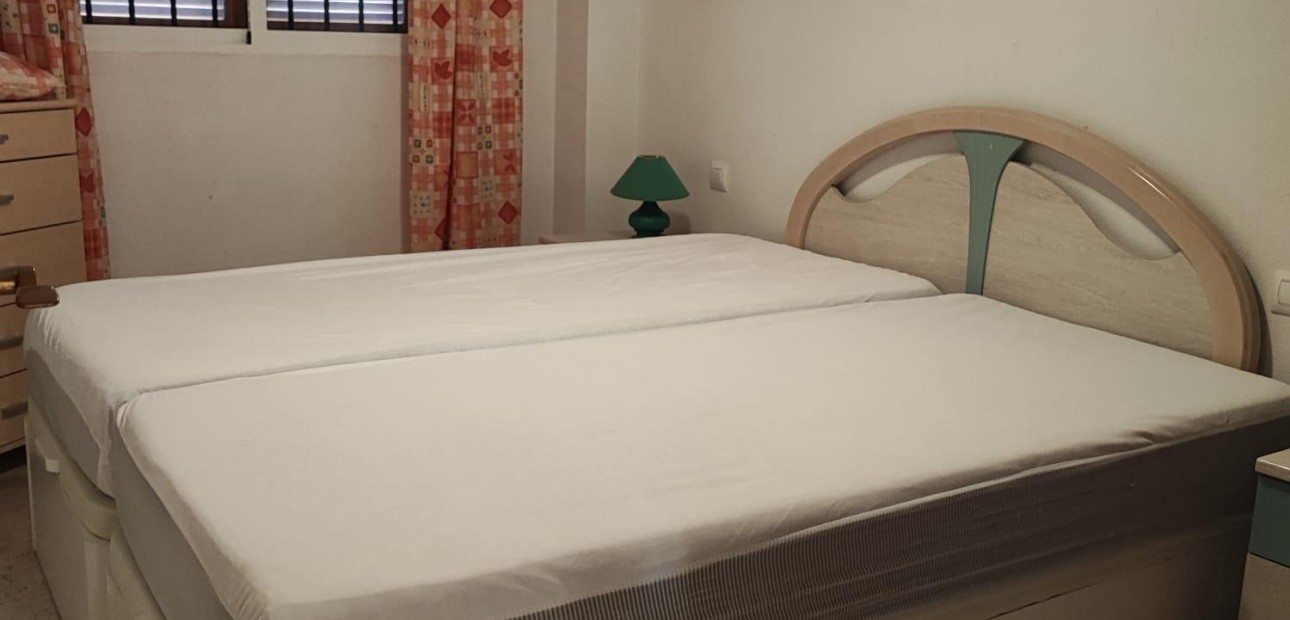 Herverkoop - Appartement / flat -
Torrevieja - Torreblanca