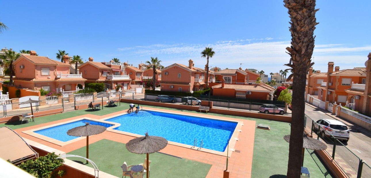Herverkoop - Detached Villa -
Orihuela Costa - Playa Flamenca