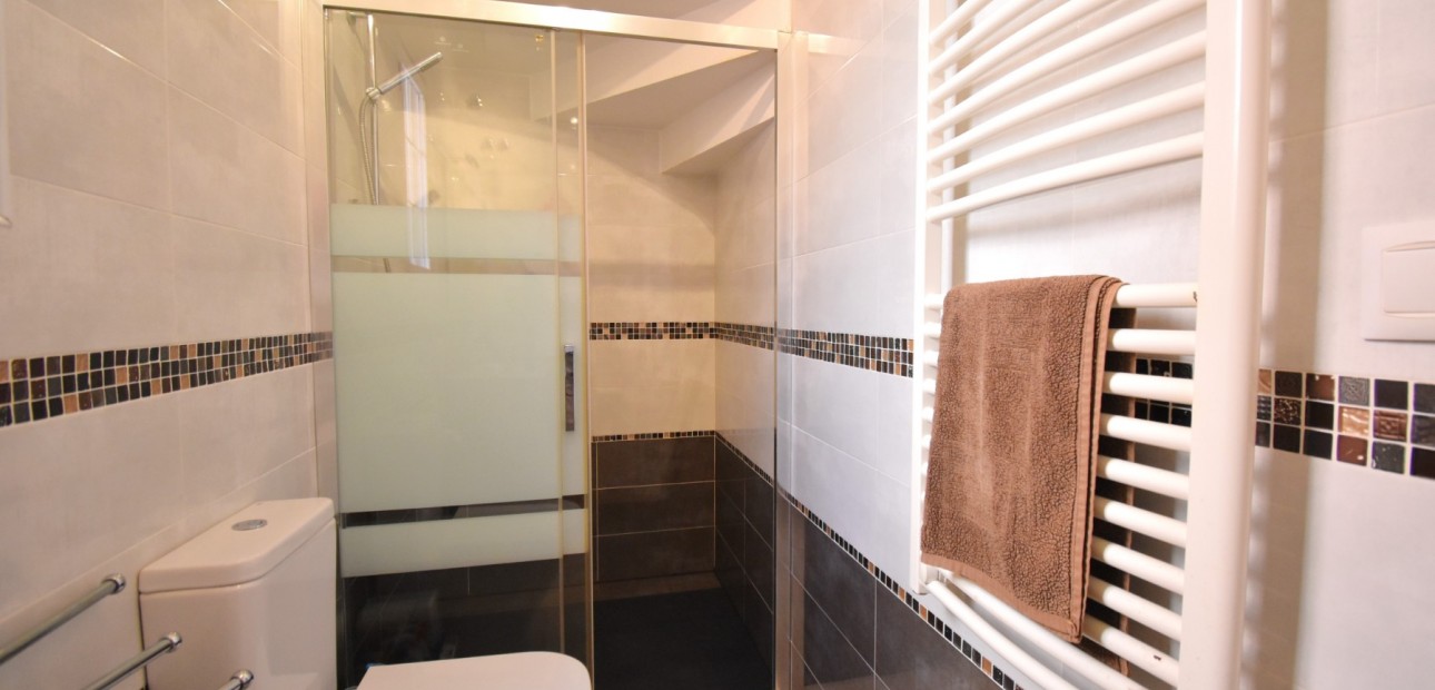 Herverkoop - Detached Villa -
Orihuela Costa - Playa Flamenca