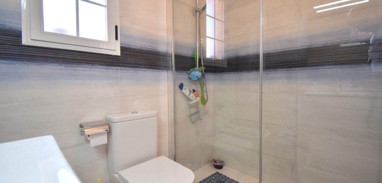 Herverkoop - Detached Villa -
Orihuela Costa - Playa Flamenca