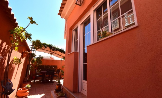 Herverkoop - Detached Villa -
Orihuela Costa - Playa Flamenca